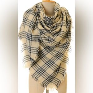 Plaid Blanket Scarf / Plaid Scarf / Oversized Scarf / Chunky Scarf